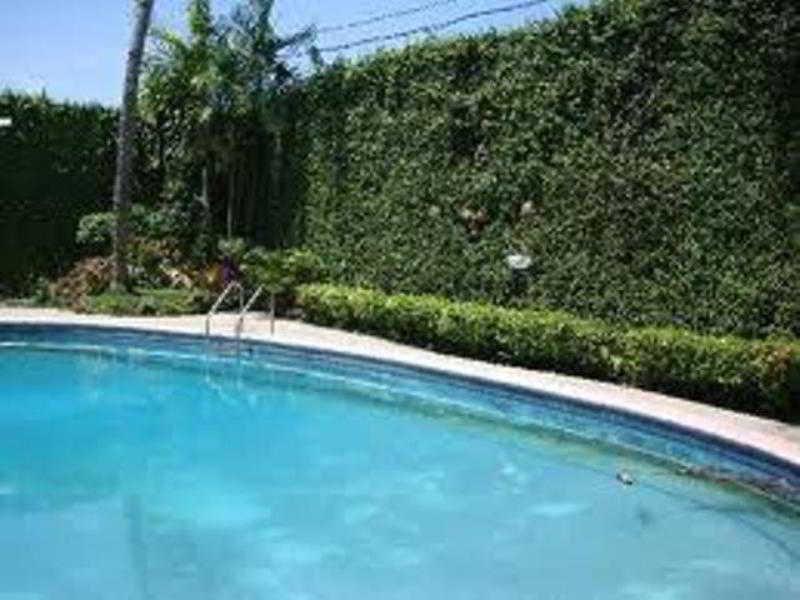 Villa Margarita Hotel Davao City Extérieur photo