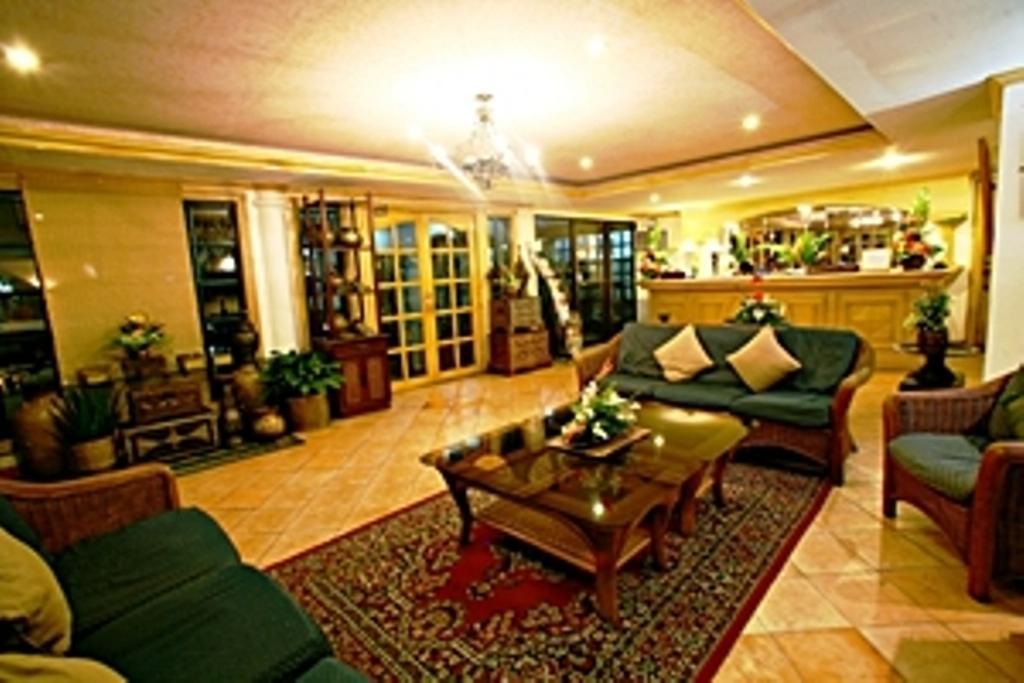 Villa Margarita Hotel Davao City Extérieur photo